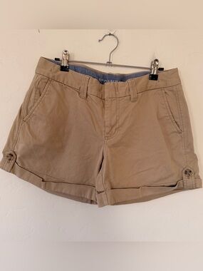 Banana Republic  Khaki Rolled-Hem Chino Shorts Size 8